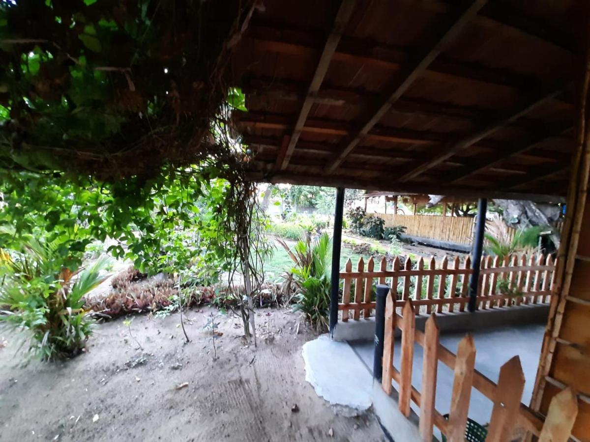 Beach Lagoon Parans Hotell Arugam Kudah Eksteriør bilde